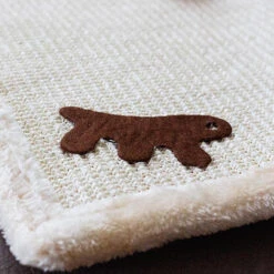 FERPLAST Rascador Alfombra Beige Para Gatos 9 FERPLAST Rascador Alfombra Beige Para Gatos -Productos Para Gatos 5 0190014533 1800x1800 621cd26b355a0