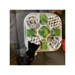 Catit Play Treat Puzzle -Productos Para Gatos puzzle with black kitten 64a9fdd28c731